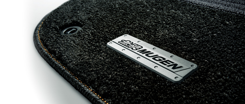 流行 [メーカー取り寄せ]<br>MUGEN（無限）<br>Sports Mat スポーツマット <br>品番：08P15-XML-K2S0 