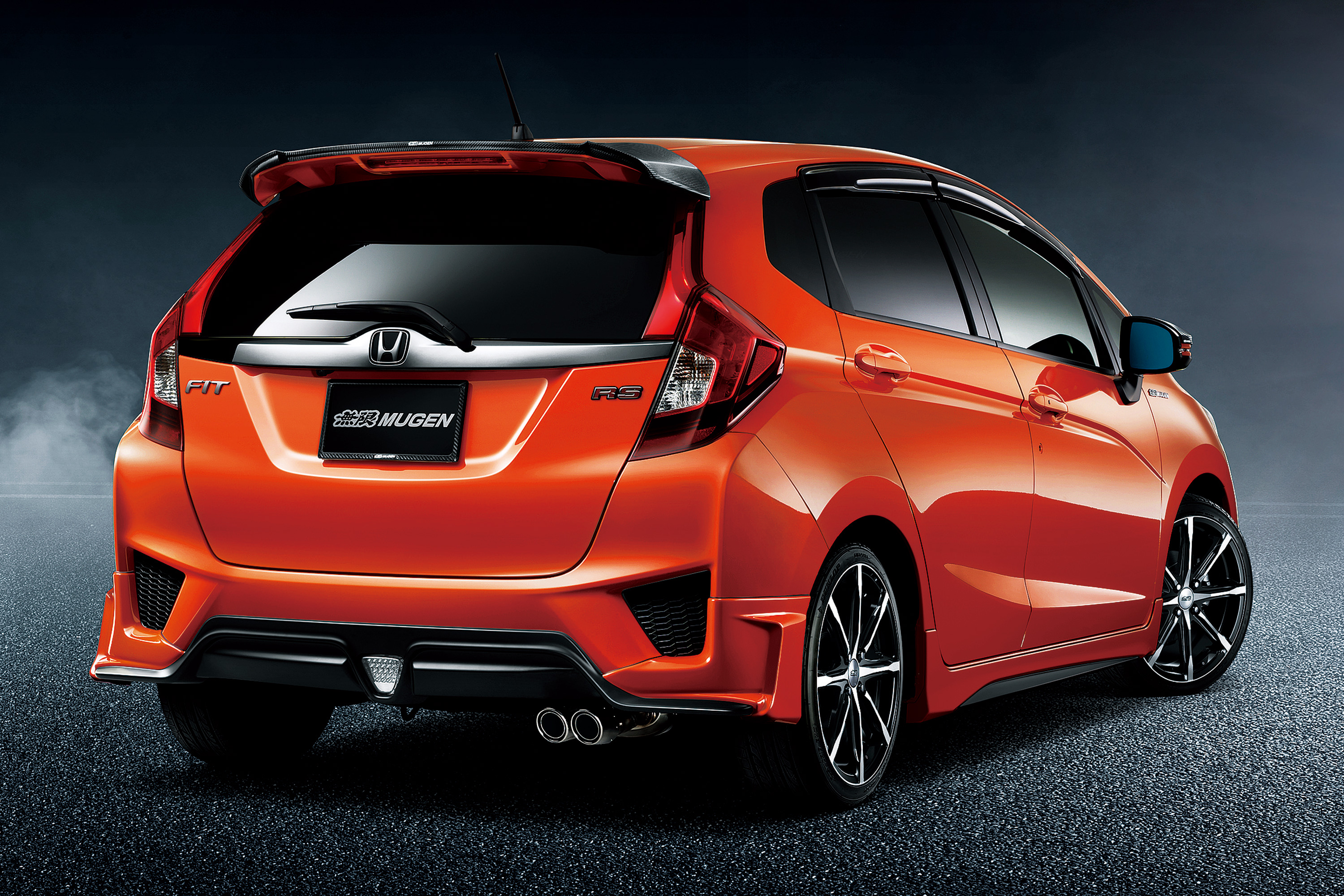 Hnd honda. Honda Fit 2014 Tuning. Honda Fit Mugen 2014. Honda Fit RS 2021. Хонда фит РС 2014.