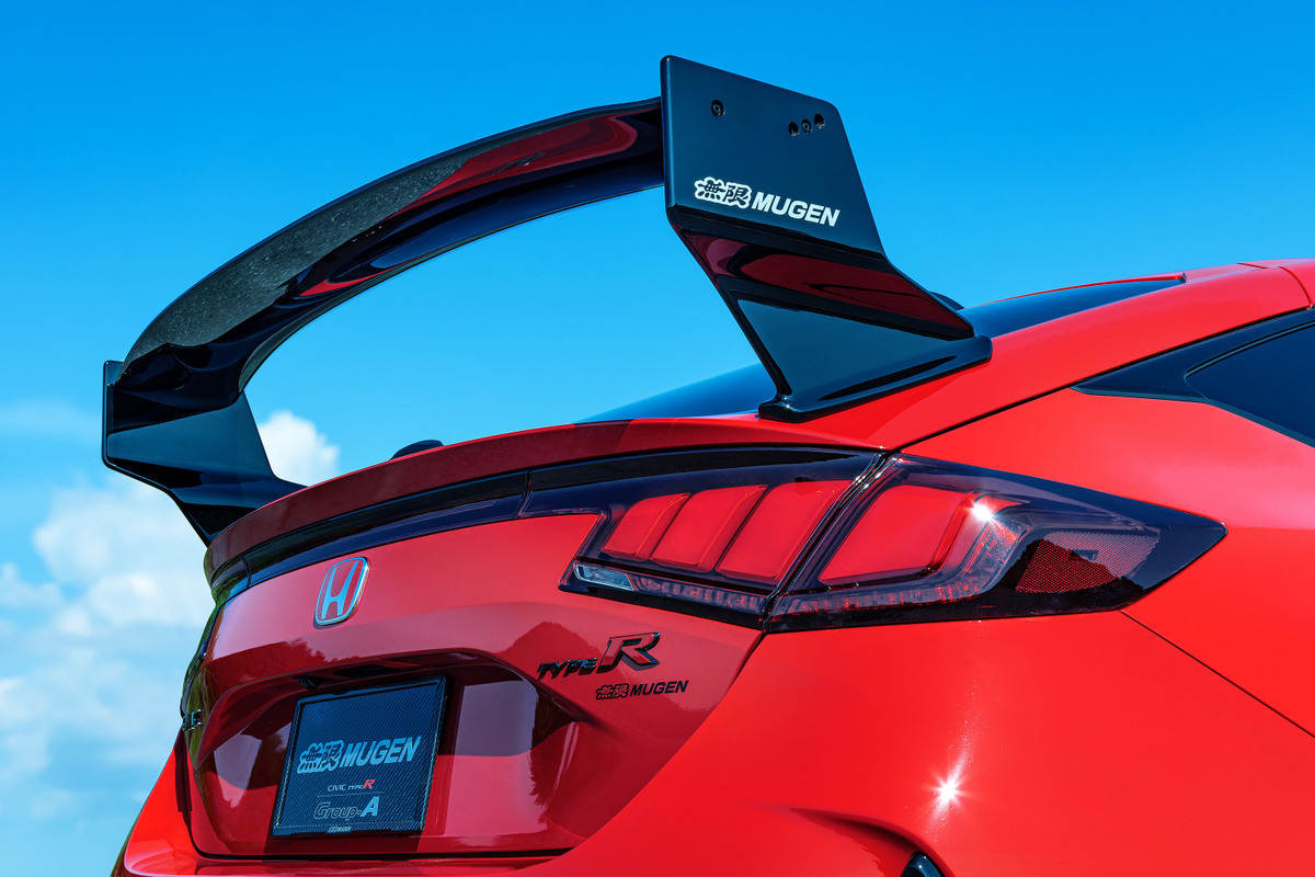 CIVIC TYPE R」 用 リアウイング 発売開始と仕様変更のご案内